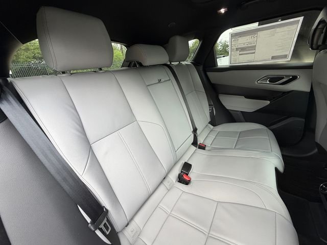 New 2026 Arroios Grey Land Rover Belgravia Edition image 17
