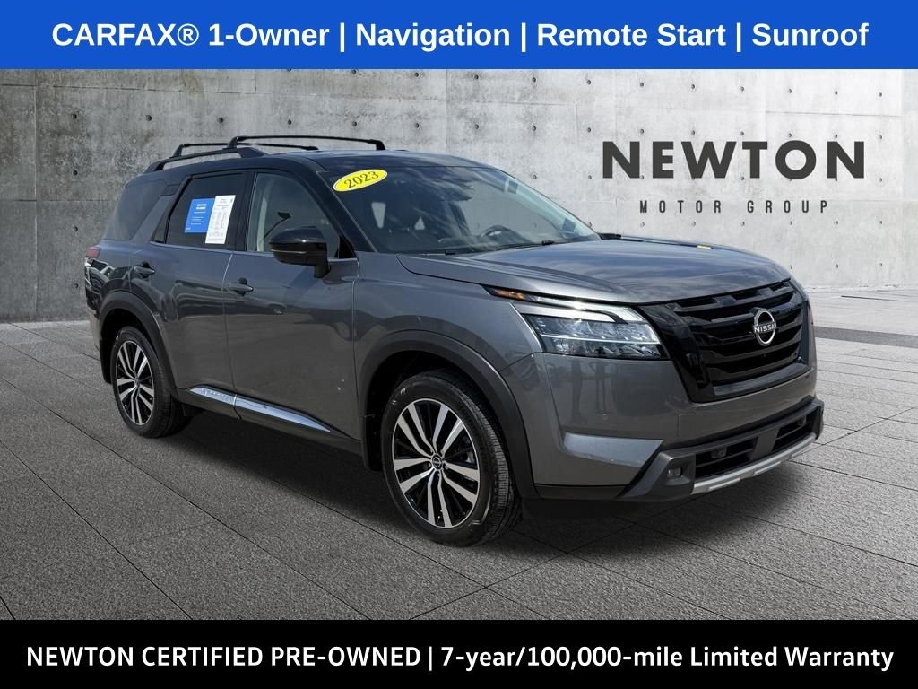 2023 Nissan Pathfinder Platinum 4WD's photo