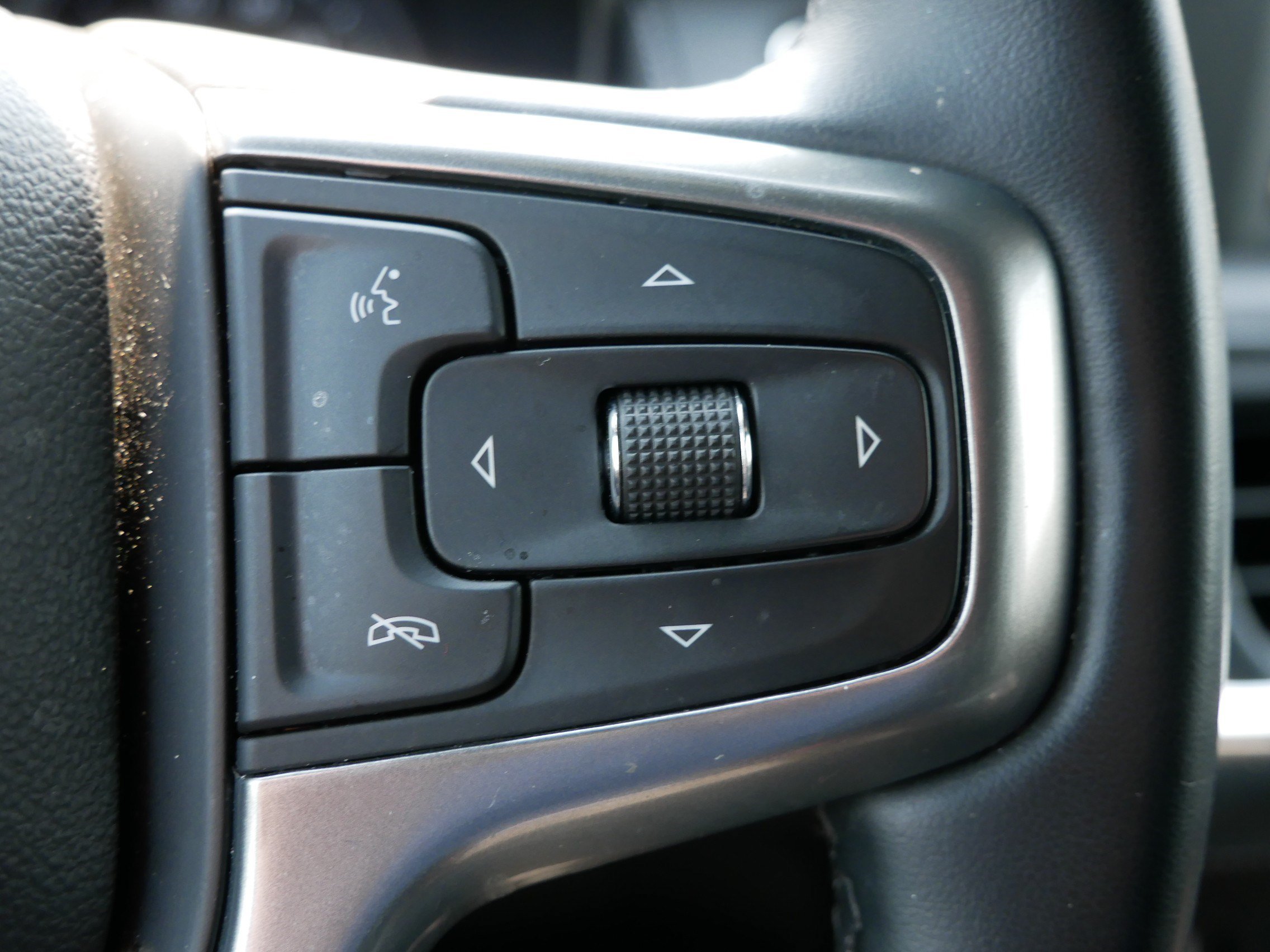 2023 Chevrolet Tahoe LS - Photo 25