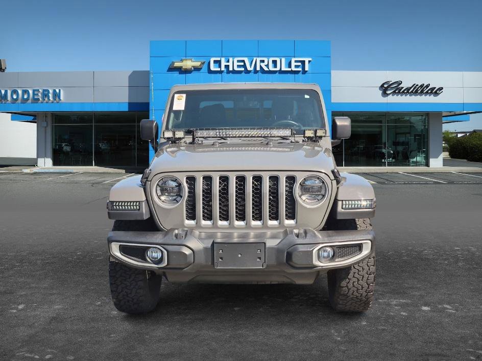 Used 2023 Gray Jeep Overland 4x4 image 8