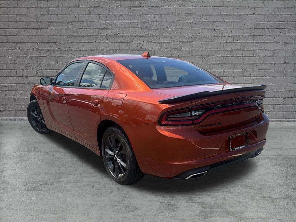 Used 2023 Orange Dodge SXT image 5