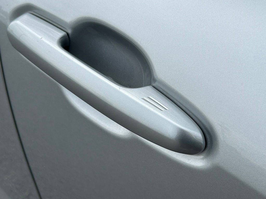 2023 Toyota Highlander XLE - Photo 38
