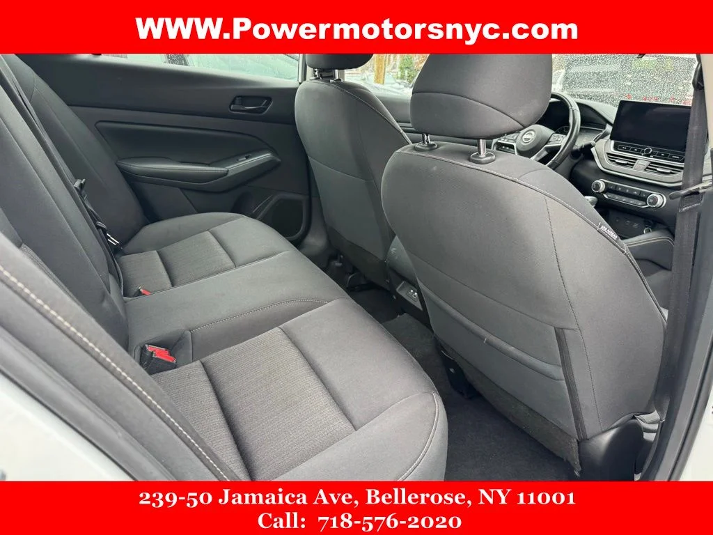 Used 2024 White Nissan 2.5 SV image 20