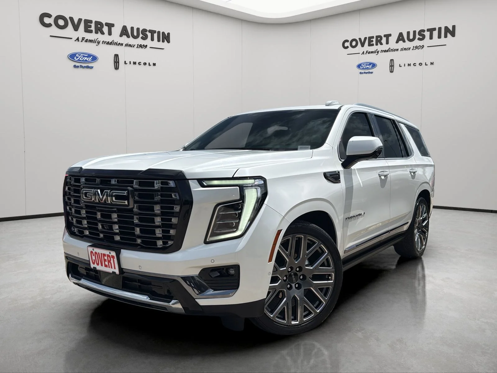 Certified Used 2025 White GMC Denali Ultimate image 2