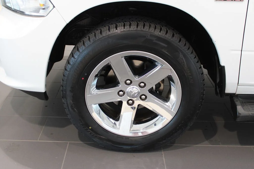 Used 2014 White Ram Express image 29