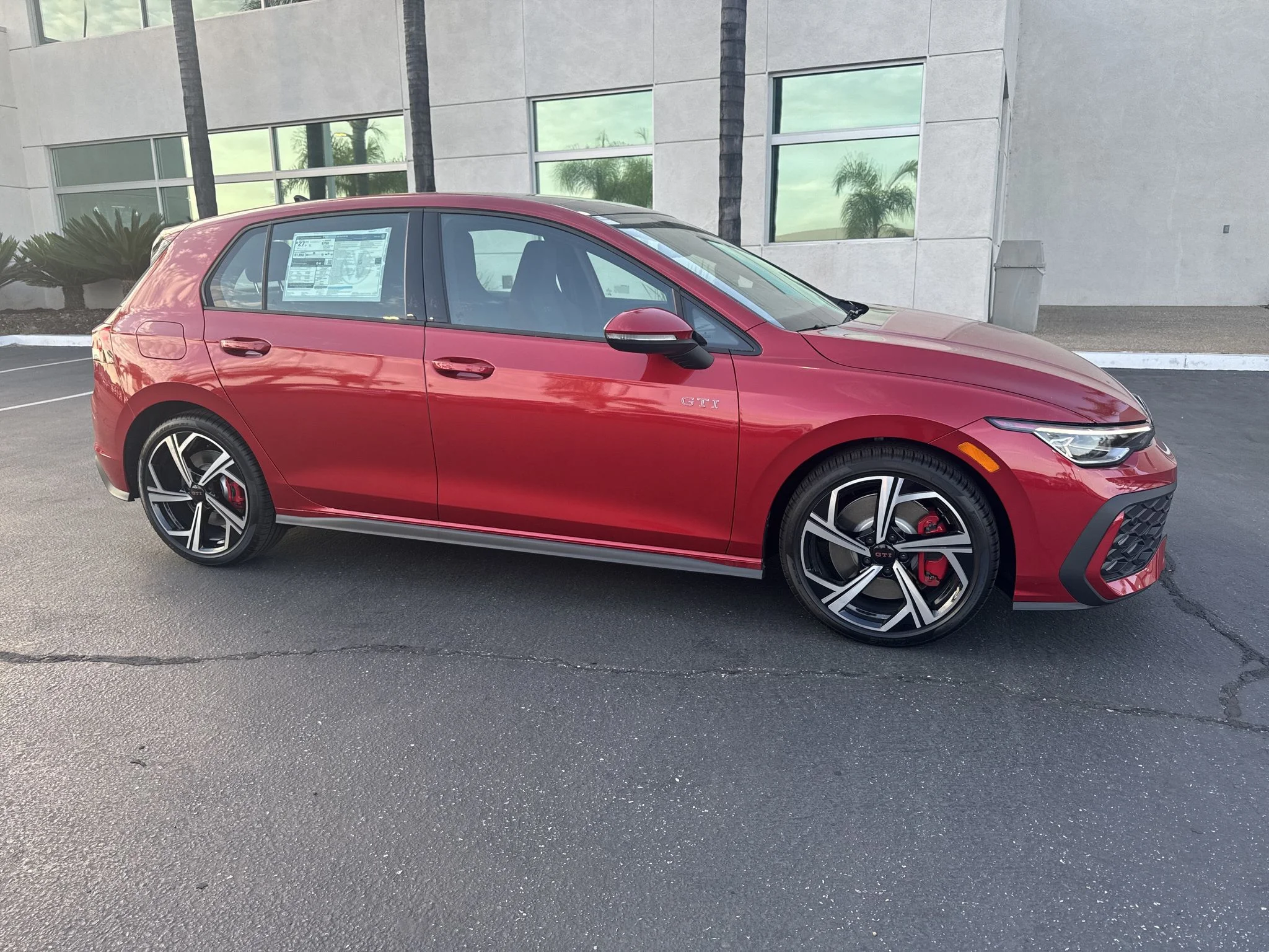 New 2026 Kings Red Metallic Volkswagen SE image 1