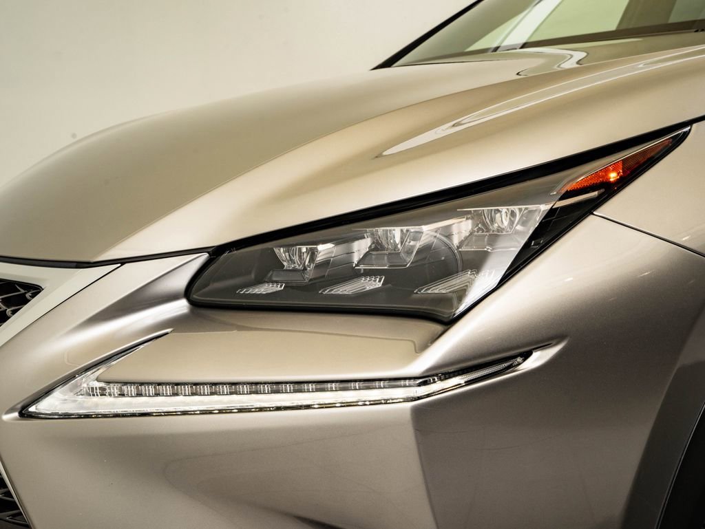 Used 2017 Silver Lexus 200t F Sport image 15