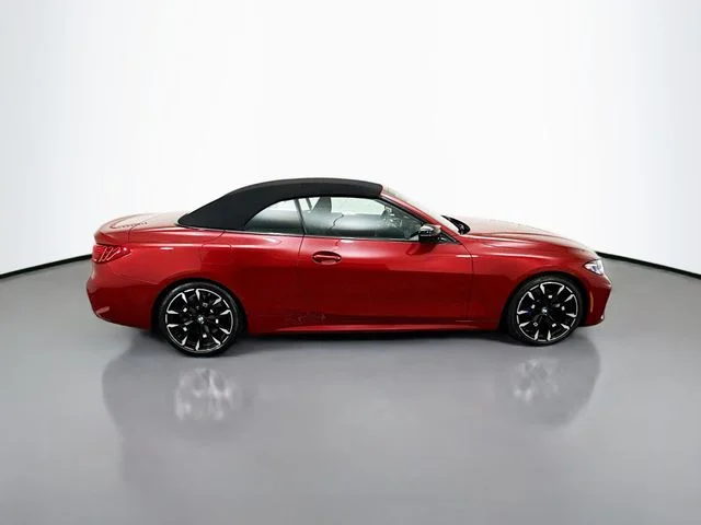 Used 2025 Red BMW M440i image 8
