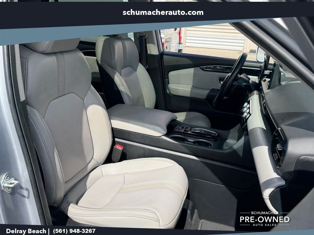 Used 2023 Silver Honda Touring image 19