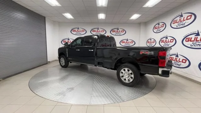 New 2026 Agate Black Metallic Ford King Ranch image 9
