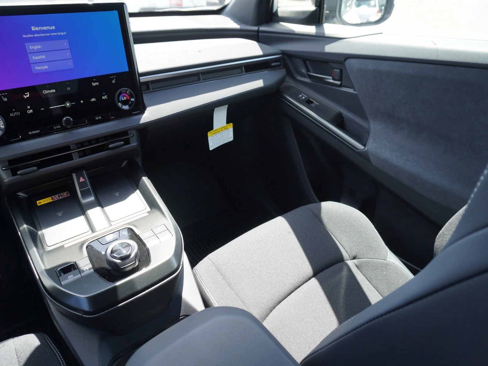 New 2026 Wind Chill Pearl Toyota SE image 15