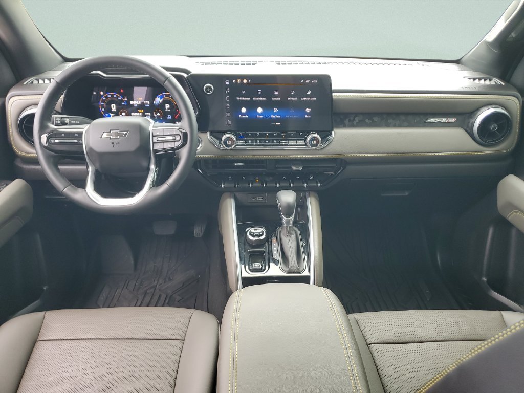 Used 2023 Gray Chevrolet ZR2 image 11