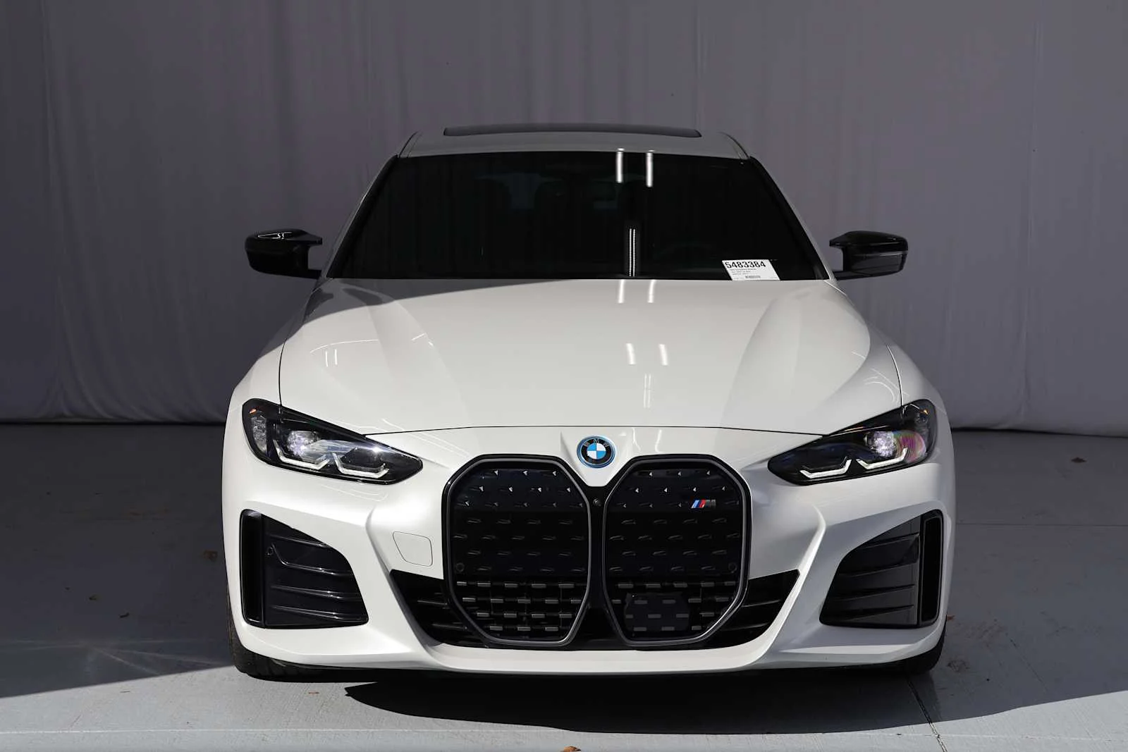 Certified Used 2024 Mineral White Metallic BMW M50 image 2