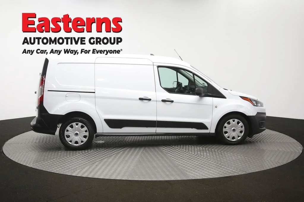 Used 2022 White Ford XL image 44