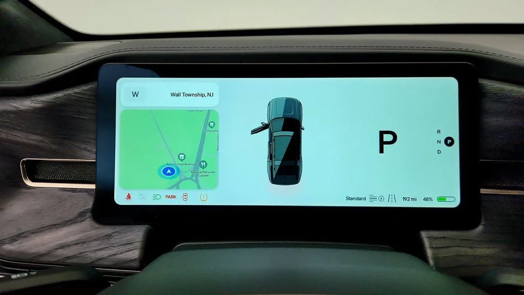 Used 2024 El Cap Granite Rivian Adventure Dual-Motor Large Pack image 15