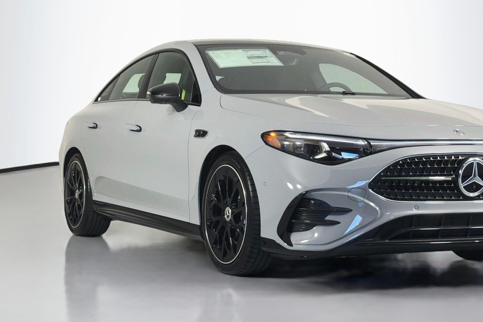 New 2027 MANUFAKTUR Alpine Grey Mercedes-Benz CLA 220 Hybrid image 13