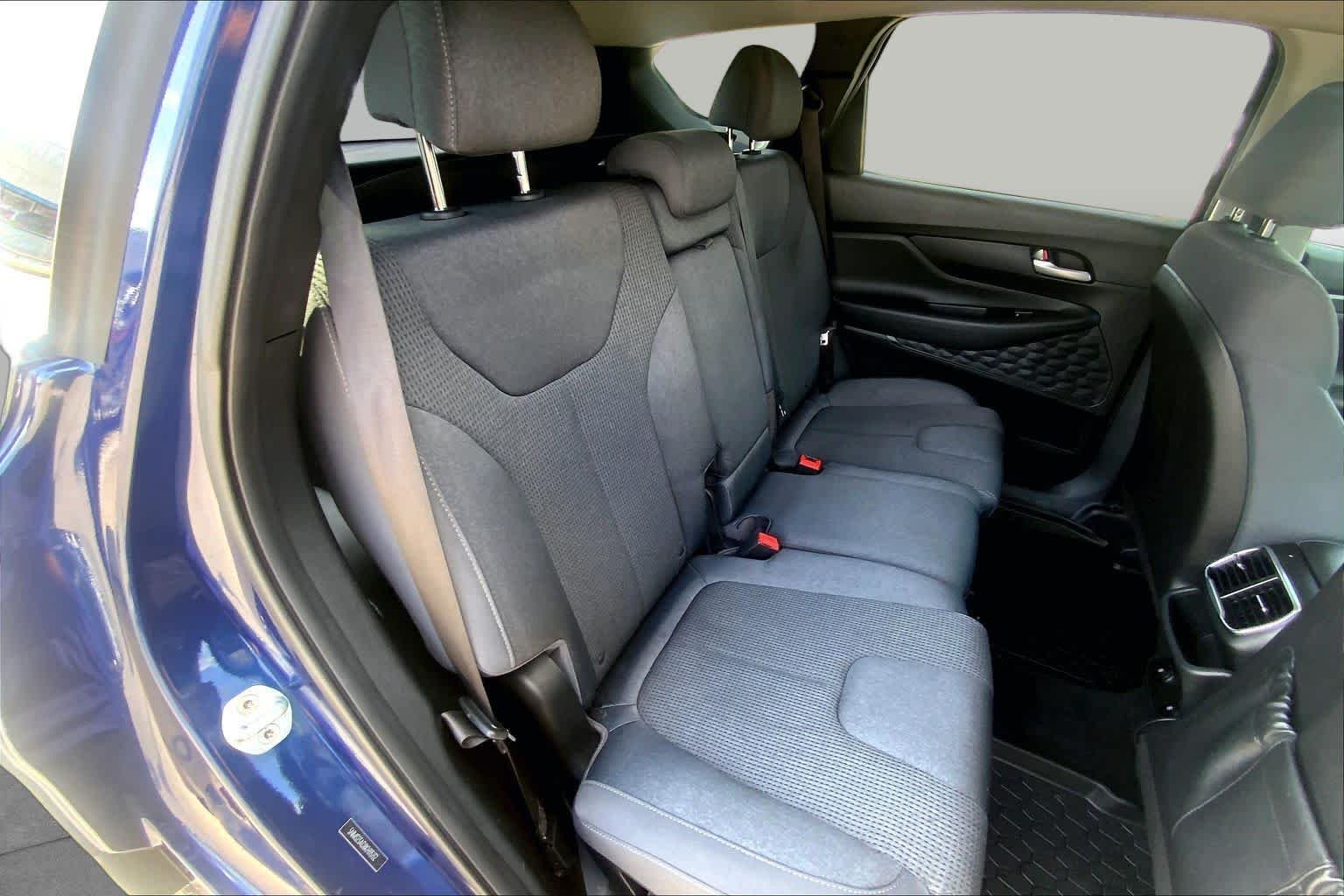 Used 2019 Stormy Sea Hyundai SE image 19