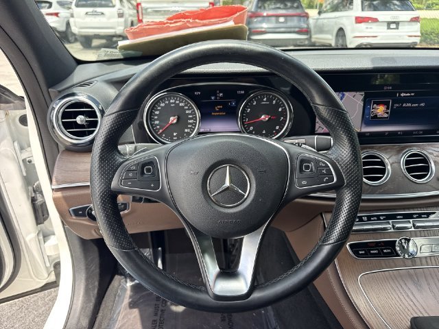 2018 Mercedes-Benz E-Class E300 - Photo 14
