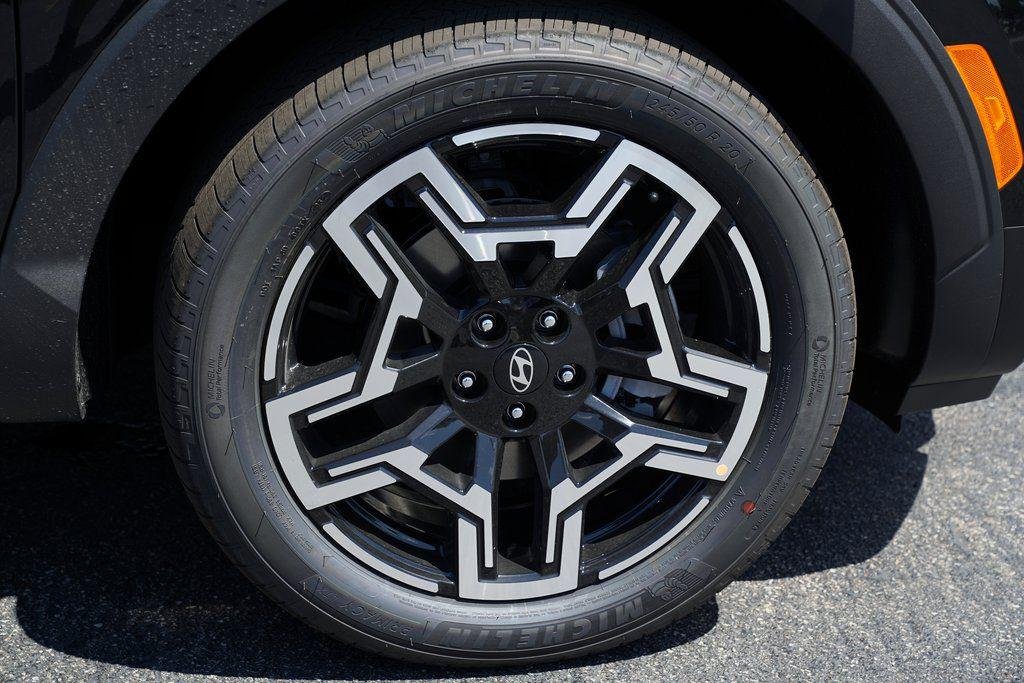 2025 Hyundai Santa Cruz Limited - Photo 9