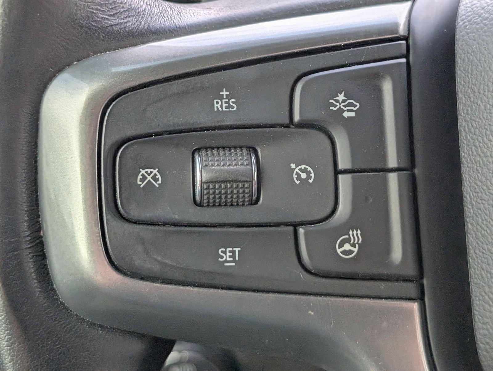 Used 2023 Summit White Chevrolet RST image 23