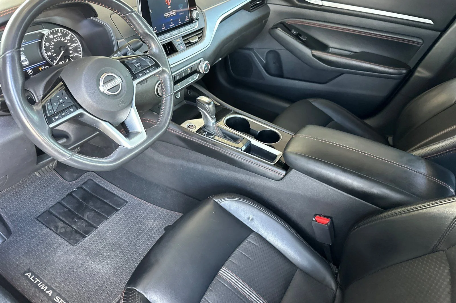 Used 2023 Blue Nissan 2.5 SR image 9