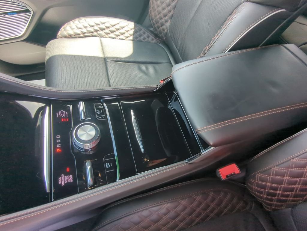 Used 2022 Black Jeep Summit Reserve image 22