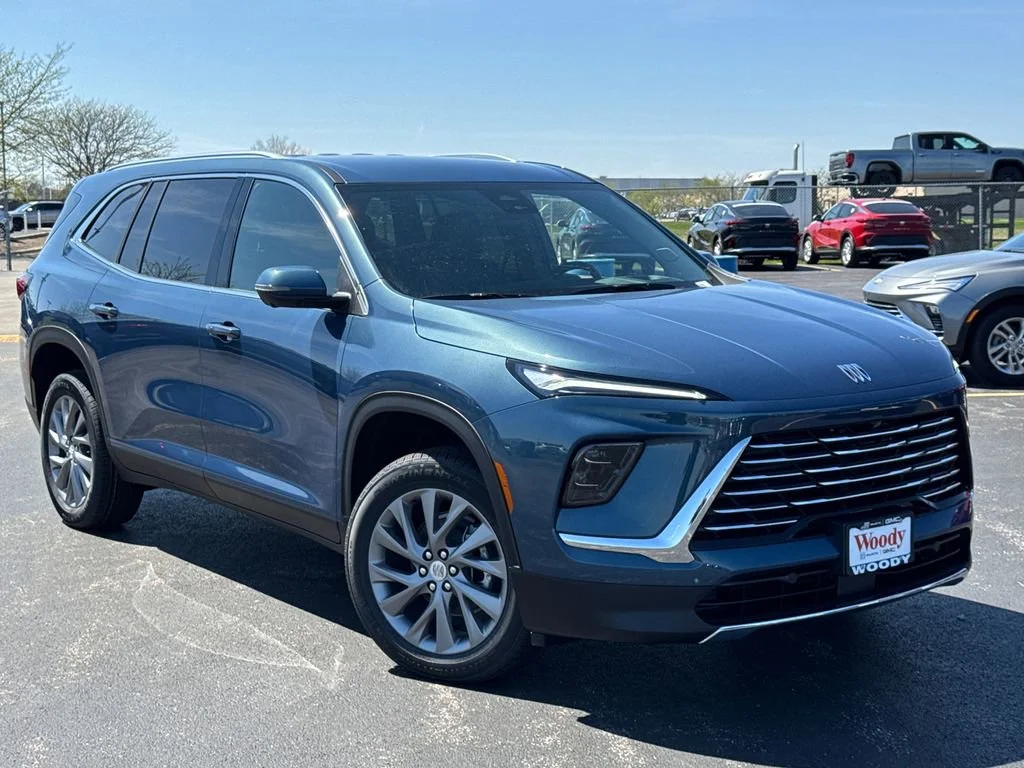 2026 Buick Enclave Preferred - Photo 2