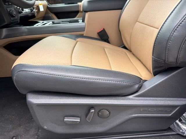 New 2026 Star White Metallic Tri-Coat Ford F-350® Lariat® image 13