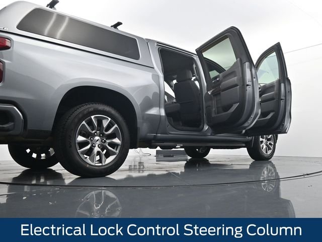 Used 2021 Gray Chevrolet RST image 38
