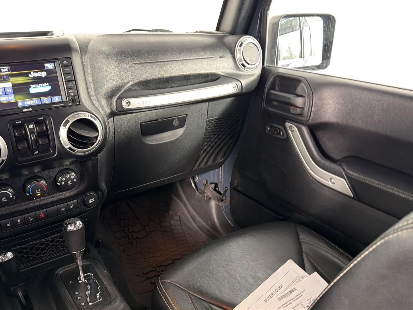 Used 2017 Rhino Clearcoat Jeep Rubicon Hard Rock image 18