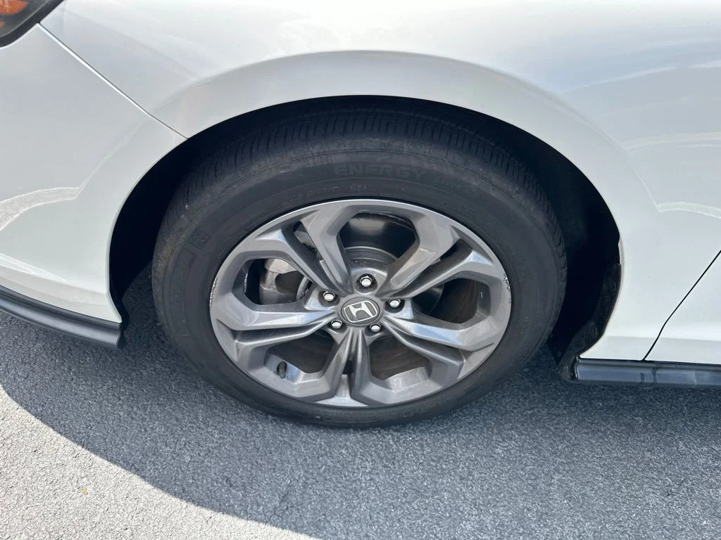 2023 Honda Accord EX - Photo 10
