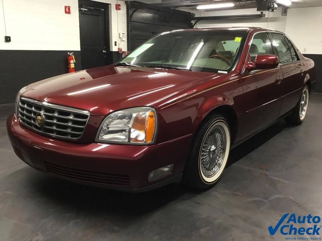 Used 2000 Red Cadillac DHS image 5