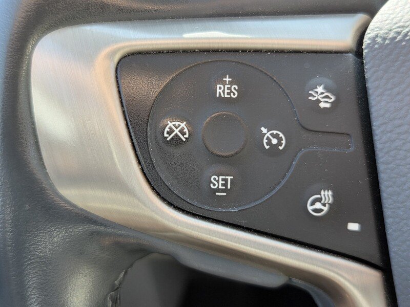 Used 2023 WHITE GMC FWD 4DR DENALI image 21