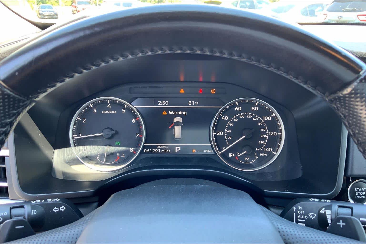 Used 2024 White Diamond Mitsubishi SE image 23