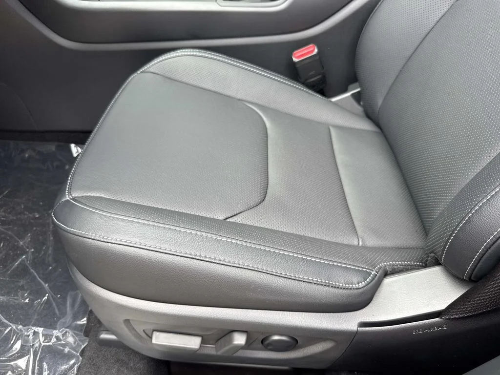 New 2026 White Mazda 2.5 S Premium image 31