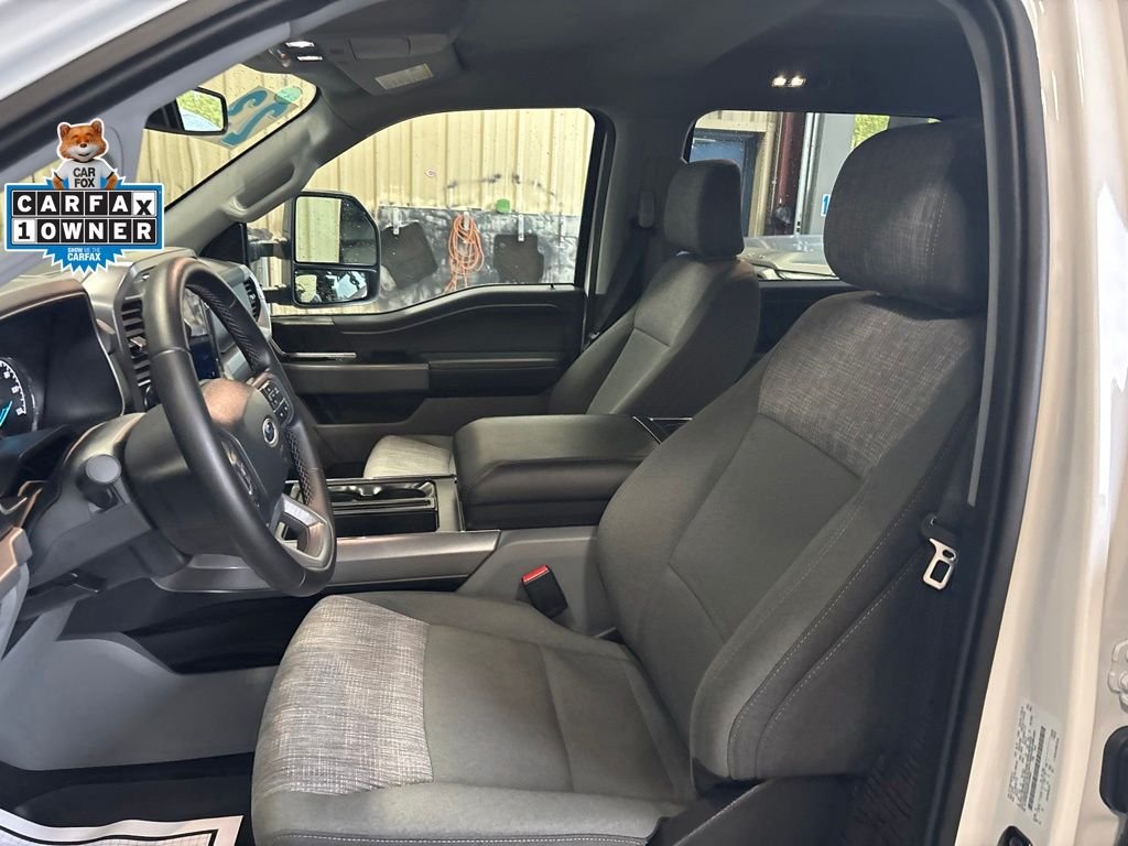 Used 2023 Oxford White Ford XLT image 27