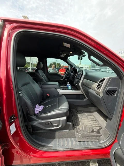 Used 2022 Red Ford Lariat image 12