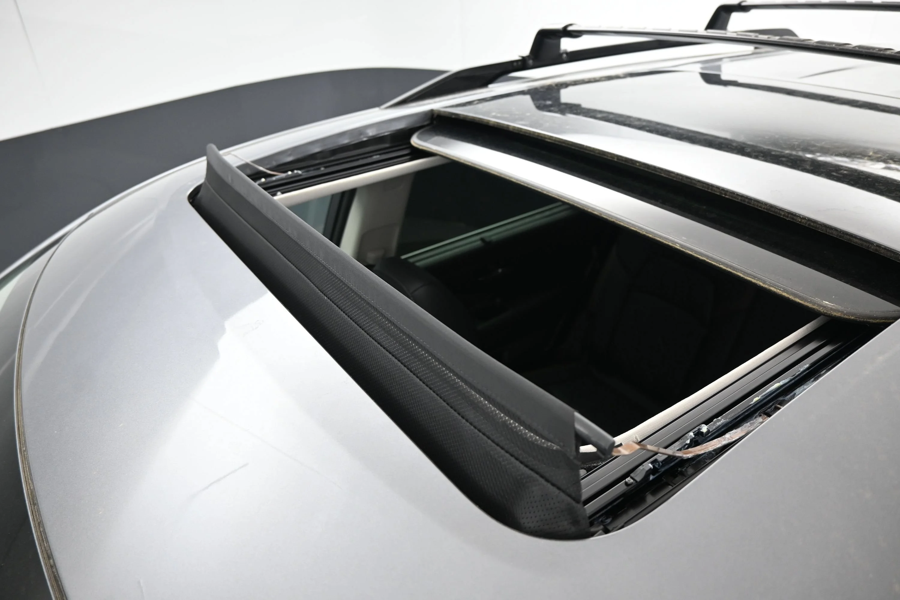 New 2026 Gun Metallic Nissan Platinum image 21