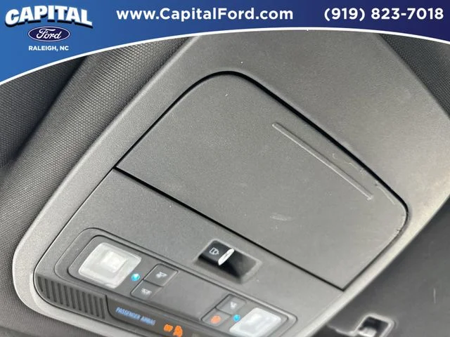 Used 2022 Red Ford XLT image 33