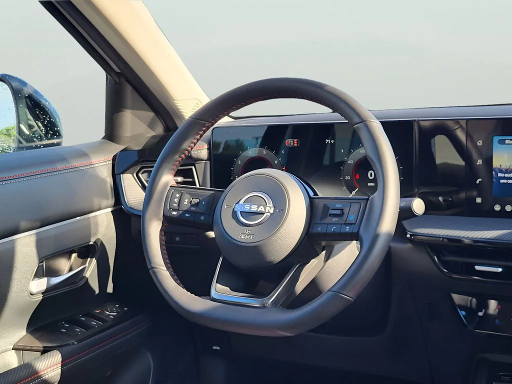 New 2026 Aspen White Tricoat Nissan SR image 11