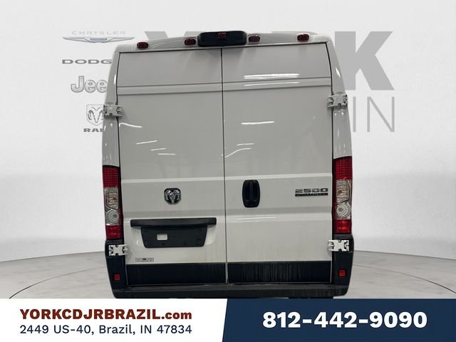New 2026 Bright White Clear-Coat Exterior Paint RAM High Roof image 4