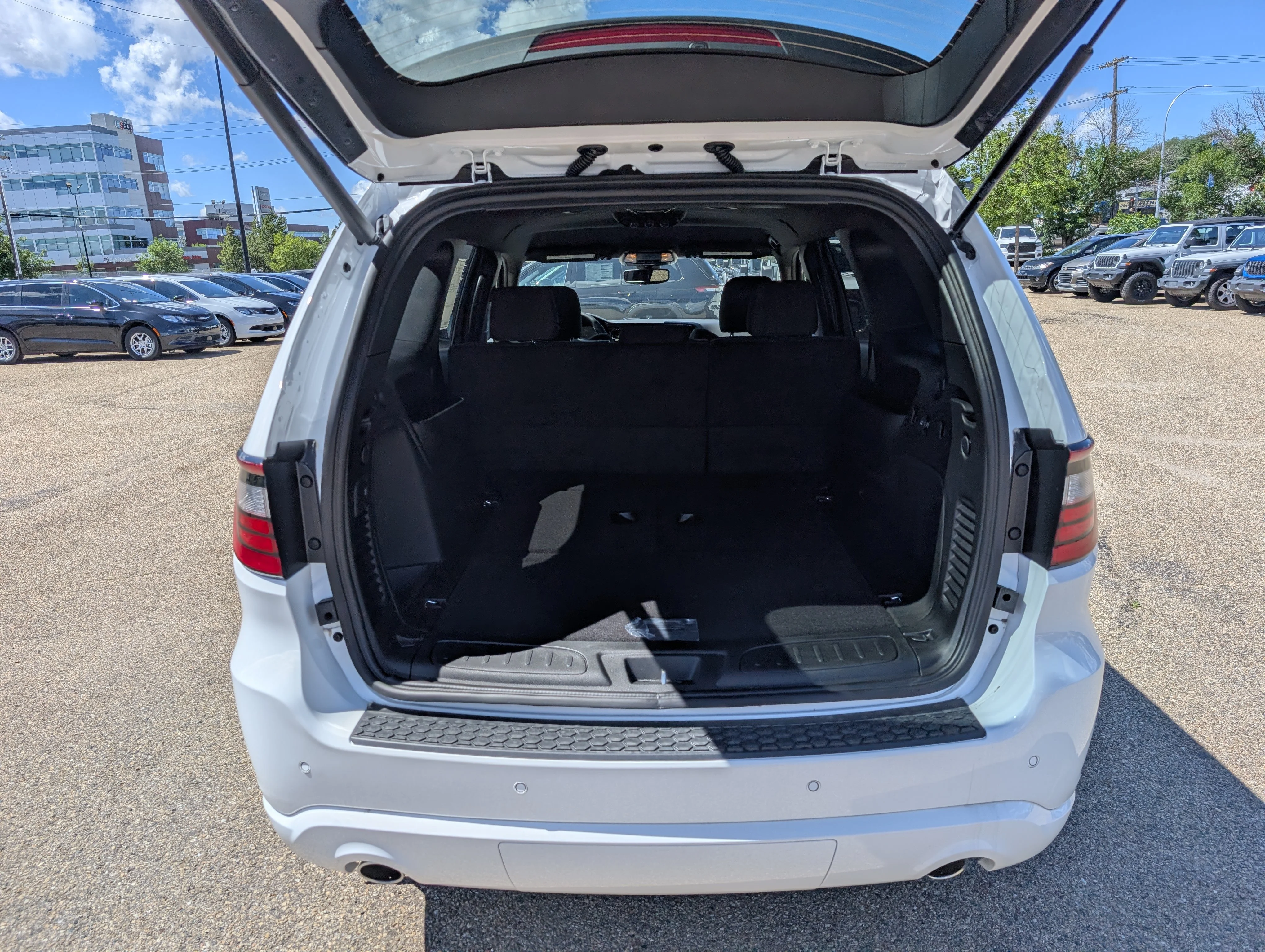 New 2026 White Knuckle Dodge SXT image 6