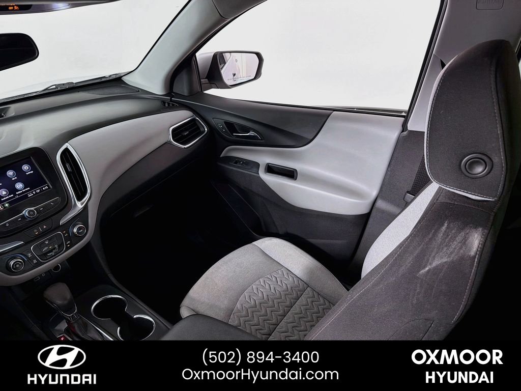 Used 2022 Silver Ice Metallic Chevrolet LT image 21