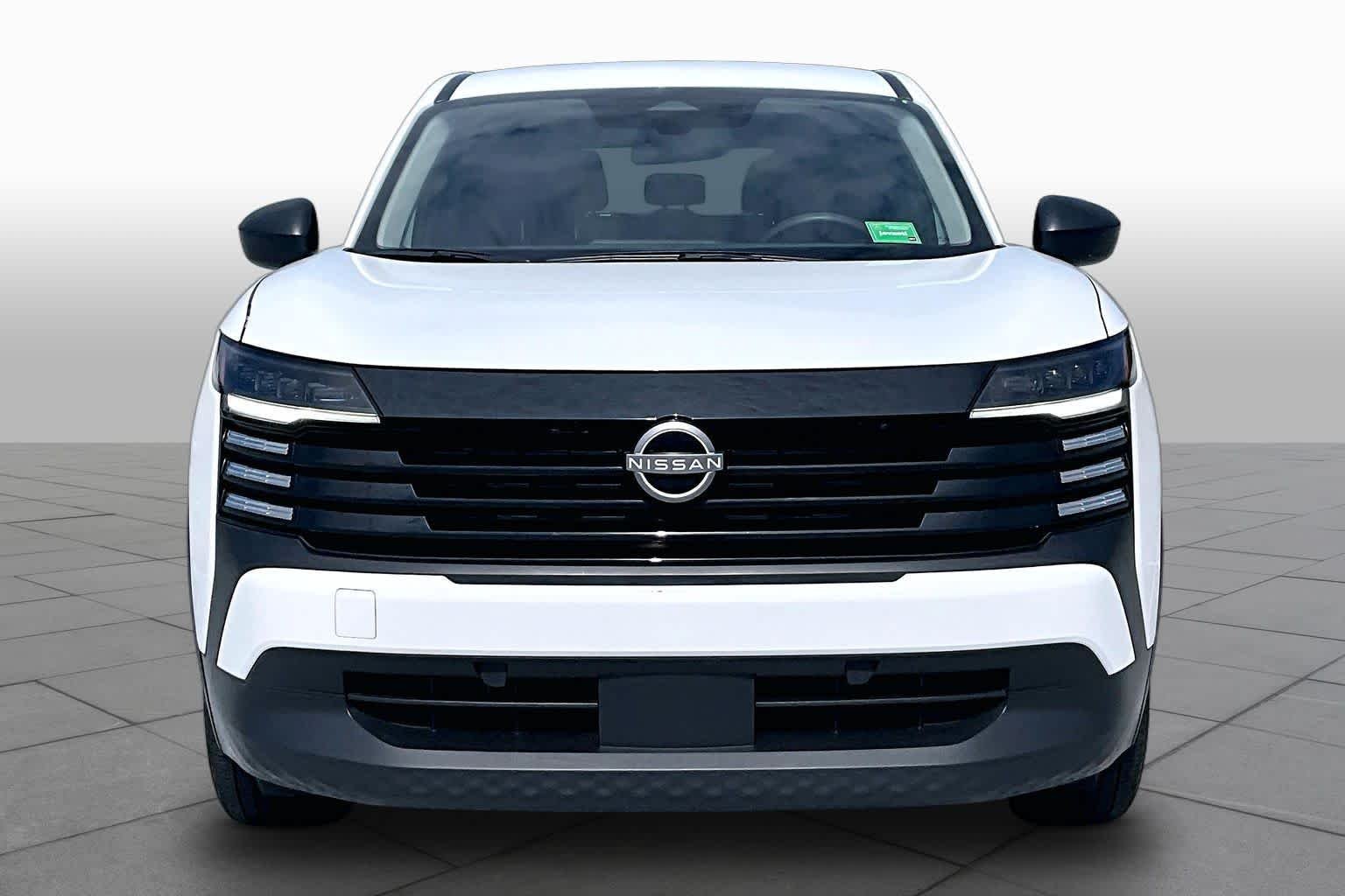Used 2025 Fresh Powder Nissan S image 4