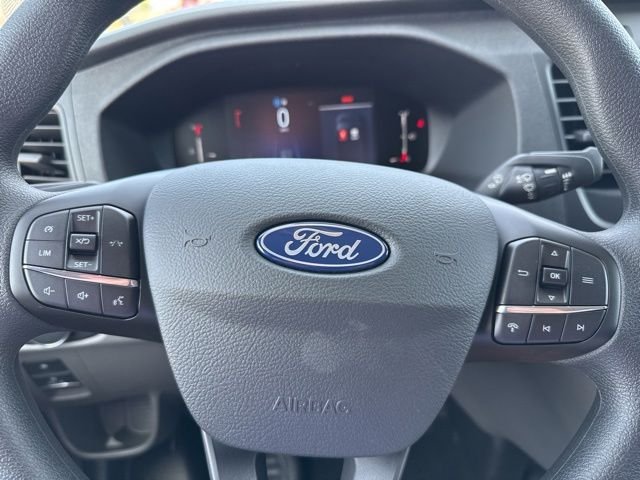 New 2026 Oxford White Ford Base image 27