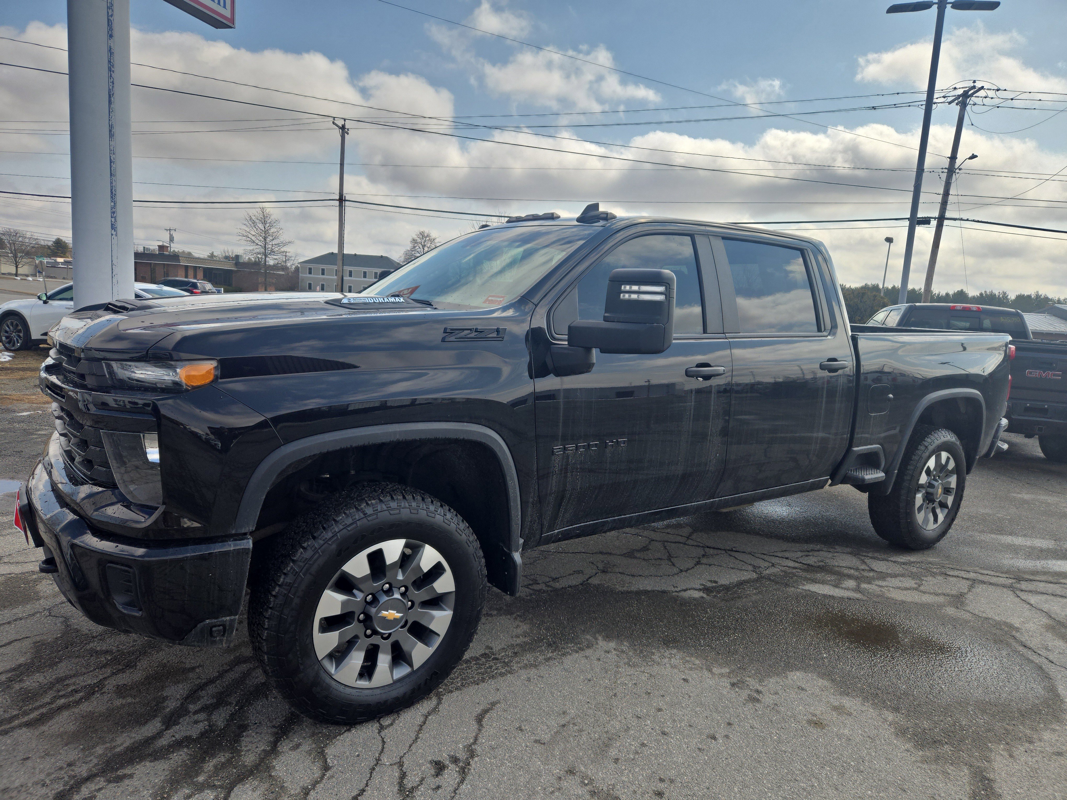 Used 2024 Black Chevrolet Custom image 2