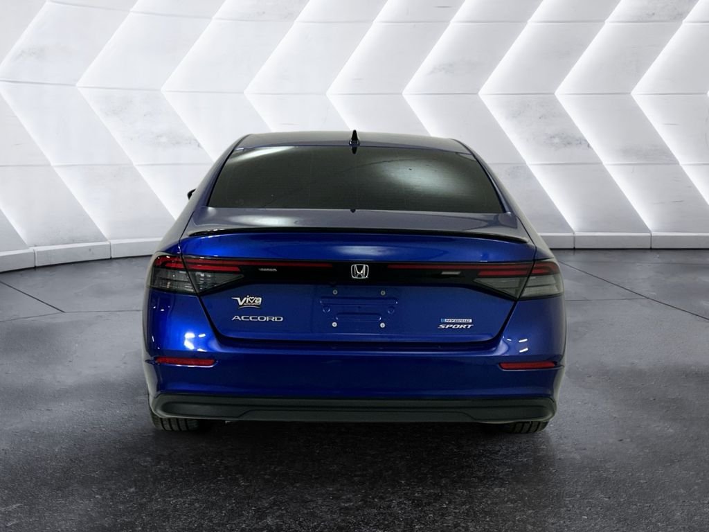 Used 2024  Honda Sport image 5