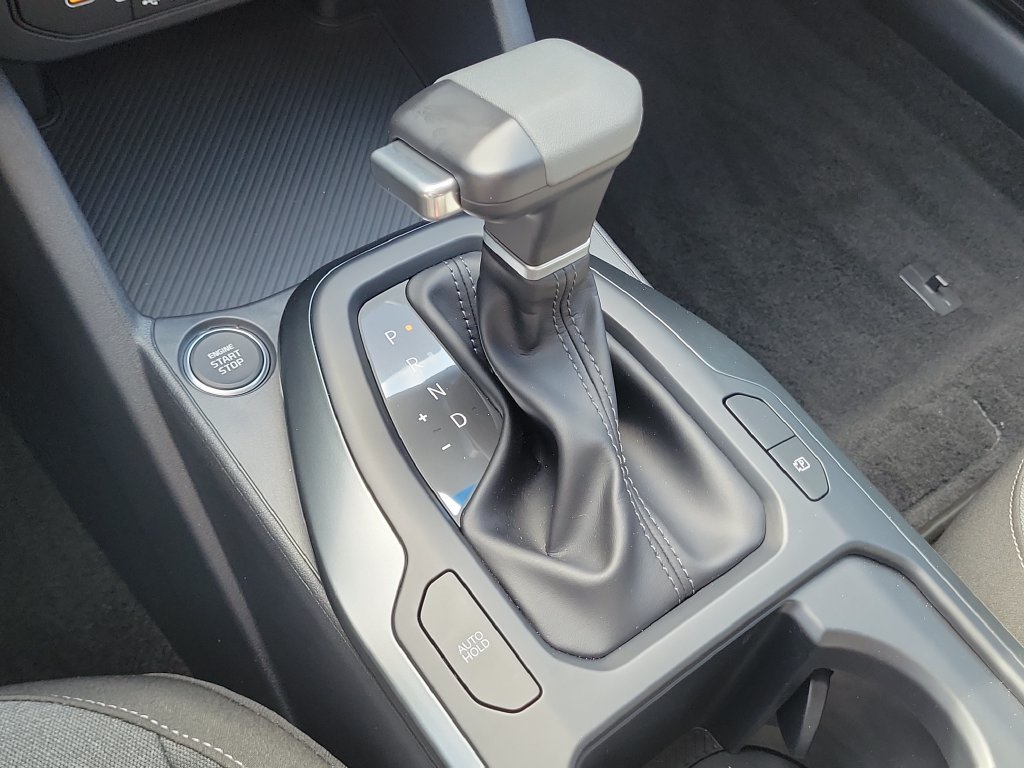 New 2026 Snow White Pearl Kia LXS image 33