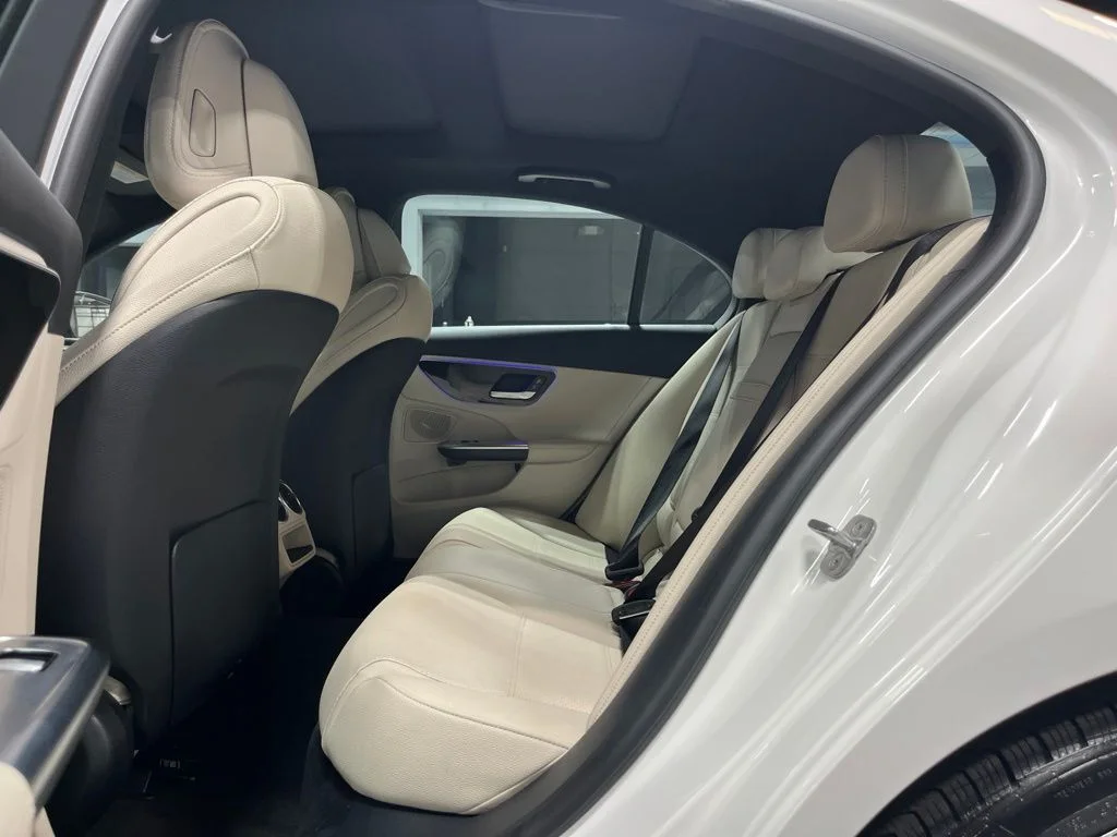 Used 2025 Polar White Mercedes-Benz C 300 image 33