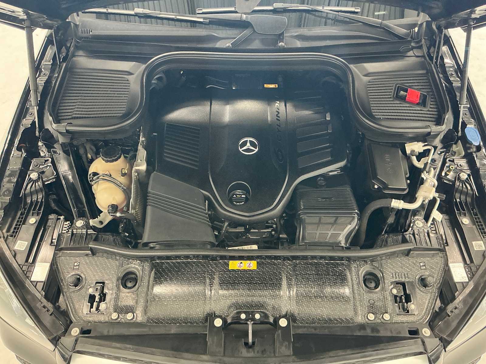 Certified Used 2022 Black Mercedes-Benz GLE 450 image 26